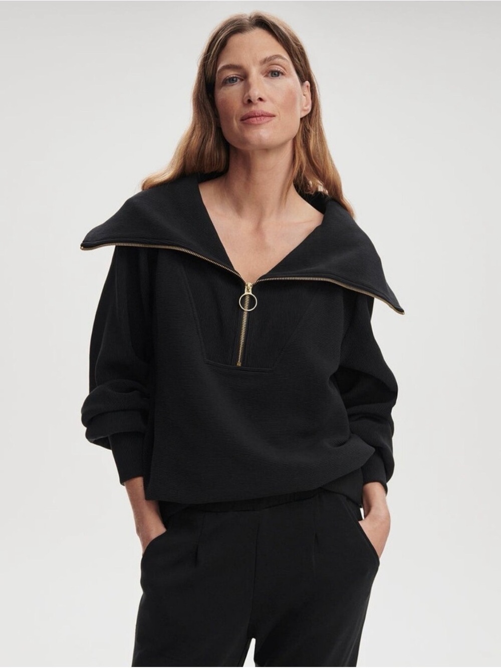 Varley Vine Half-Zip Pullover in Black
